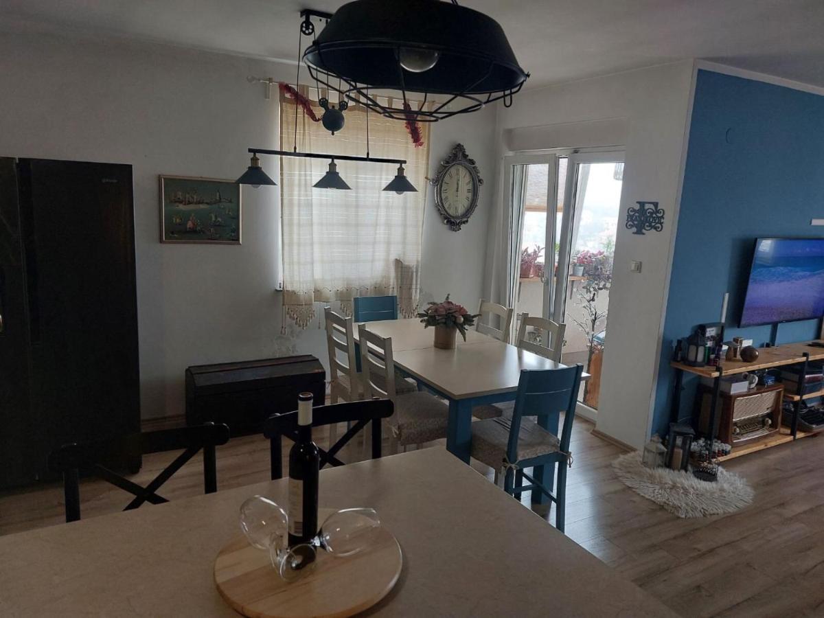 Apartments Franny โนวีวีโนดอลสกี ภายนอก รูปภาพ
